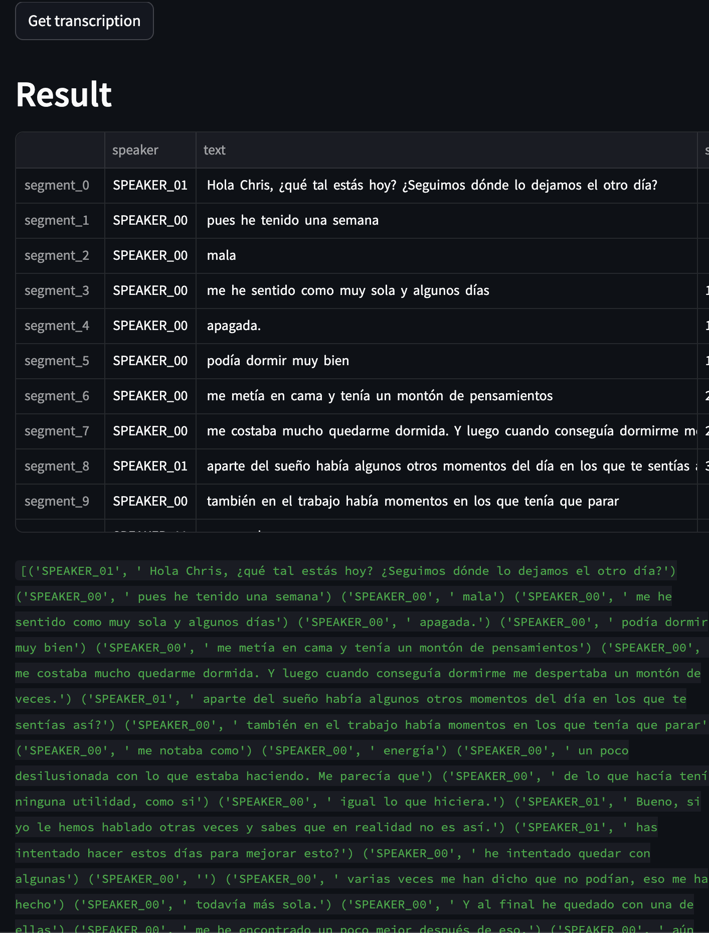 The transcription view: a table of speaker-labelled segments in Spanish, with the raw transcript below